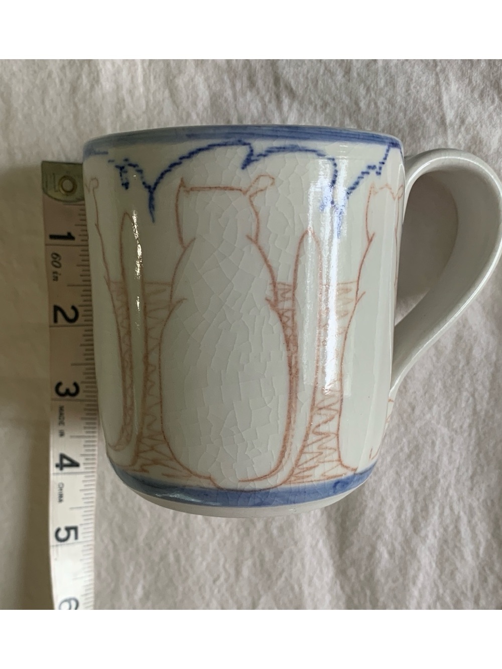 Hand Painted Ceramic Mug with Hand-Sketched Cat Pattern